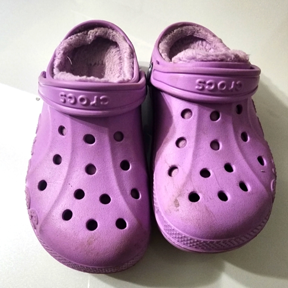 Kids fuzzy crocs